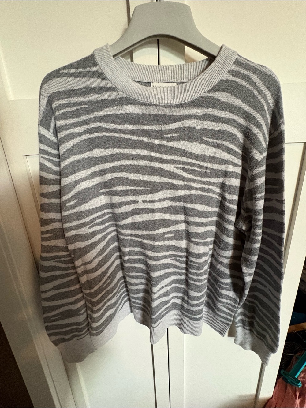 Ava & Viv Grey Zebra Stripe Crewneck Sweater